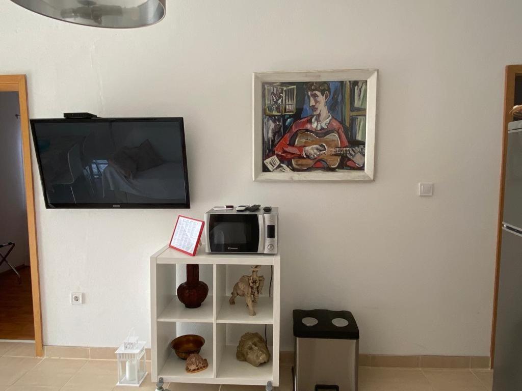 Apartment In Maslinica 70M From The Sea Extérieur photo